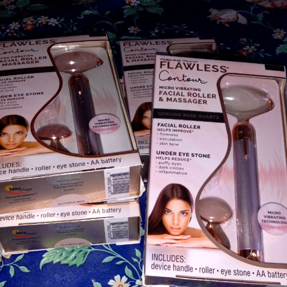 New in Package! Quartz Contour Electronic Facial Roller